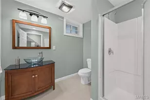 14 Dunleith Dr, Saint Louis, MO 63124 - Photo 33