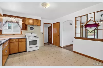 1011 Hawthorn Avenue, Saint Charles, MO 63301 - Photo 21