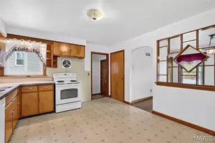 1011 Hawthorn Ave, Saint Charles, MO 63301 - Photo 21