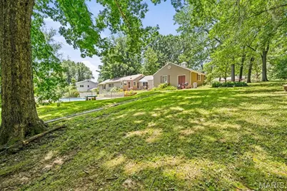 1310 Hollins Drive, Saint Louis, MO 63135 - Photo 5