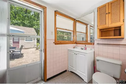 1310 Hollins Drive, Saint Louis, MO 63135 - Photo 33