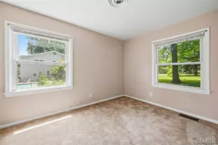 1310 Hollins Dr, Saint Louis, MO 63135 - Photo 47
