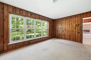 1310 Hollins Dr, Saint Louis, MO 63135 - Photo 23