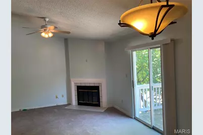 1690 E Swan Circle, Saint Louis, MO 63144 - Photo 3