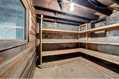 2010 Forest Avenue, Saint Louis, MO 63139 - Photo 39