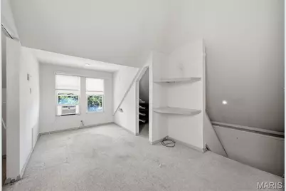 2010 Forest Avenue, Saint Louis, MO 63139 - Photo 29