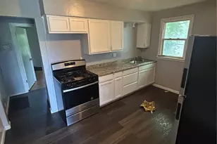 4421-23 Hamilton Ave, Saint Louis, MO 63120 - Photo 17