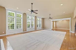 5500 Wooded Creek Dr, O'Fallon, MO 63304 - Photo 7