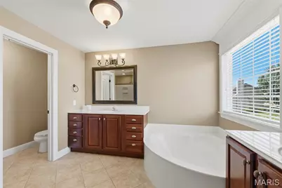 5500 Wooded Creek Drive, O'Fallon, MO 63304 - Photo 17