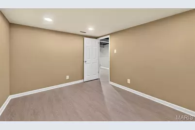 2480 Furlong Lane, Florissant, MO 63033 - Photo 33