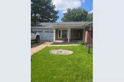 6813 Coachlight Square Court, Florissant, MO 63033 - Photo 1