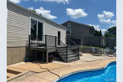 11824 Welcome Drive, Maryland Heights, MO 63043 - Photo 7