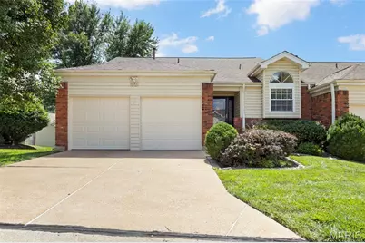 1927 Bennington Common Drive, Saint Louis, MO 63146 - Photo 23
