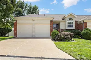 1927 Bennington Common Dr, Saint Louis, MO 63146 - Photo 23