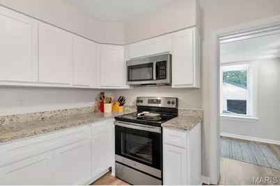 3827 Oakridge Boulevard, Saint Louis, MO 63121 - Photo 13