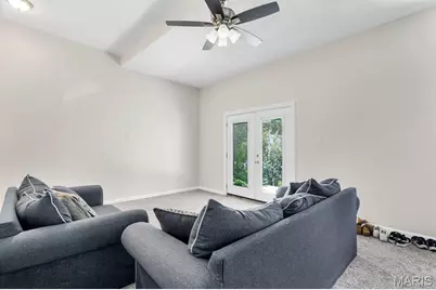 3827 Oakridge Boulevard, Saint Louis, MO 63121 - Photo 17