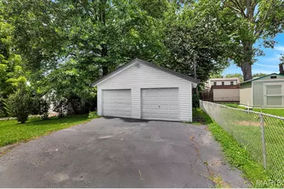 3827 Oakridge Boulevard, Saint Louis, MO 63121 - Photo 25