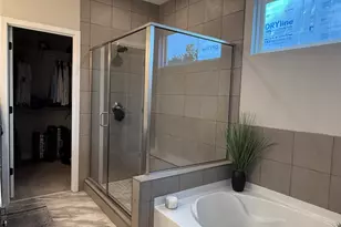 7424 Snowy Owl Ct, Affton, MO 63123 - Photo 13