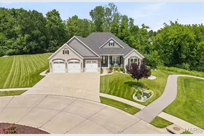 312 Deep Ravine Court, Saint Charles, MO 63301 - Photo 3