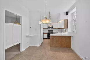 12913 Autumn Fields Ct, Saint Louis, MO 63146 - Photo 13