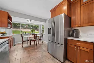 2517 Maple Crossing Dr, Wildwood, MO 63011 - Photo 15