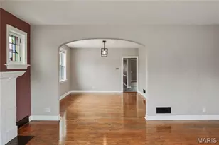 8464 Edna St, Saint Louis, MO 63147 - Photo 7