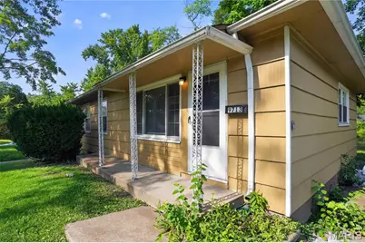 9713 Medford Drive, Saint Louis, MO 63136 - Photo 7