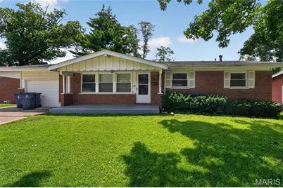 11154 Mammoth Drive, Saint Louis, MO 63136 - Photo 1