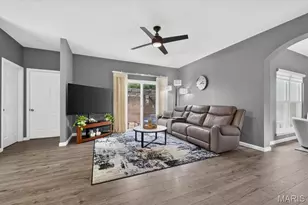 206 Hawksbury Pl, O'Fallon, MO 63368 - Photo 15