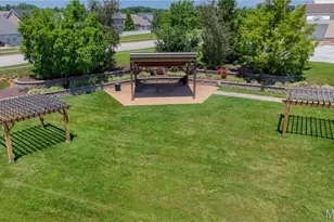 206 Hawksbury Pl, O'Fallon, MO 63368 - Photo 57