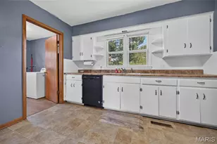 207 Catalpa Ln, Lebanon, MO 65536 - Photo 11