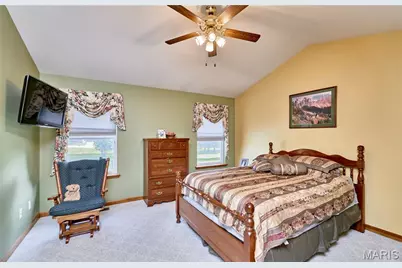 509 Bridgeway Drive, Troy, MO 63379 - Photo 35