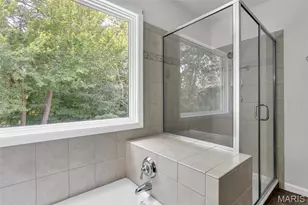 2101 Dettmer Pl, Florissant, MO 63031 - Photo 23