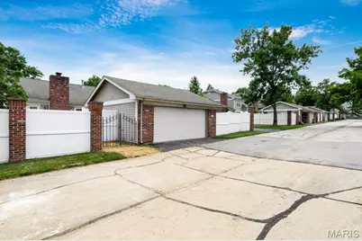 15809 Kersten Ridge Dr, Chesterfield, MO 63017 - Photo 37