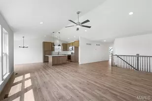 405 Rapunzel Ln, Ellisville, MO 63021 - Photo 5