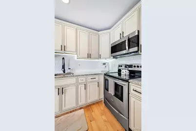 737 Hinder Drive, Saint Louis, MO 63125 - Photo 13