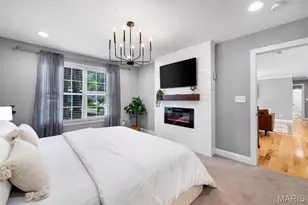 737 Hinder Dr, Saint Louis, MO 63125 - Photo 17