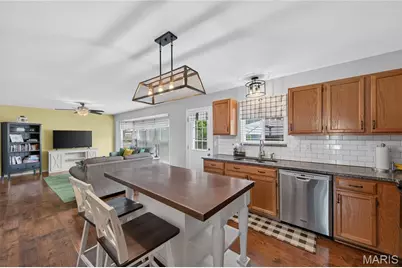235 Royalltrail Lane, O'Fallon, MO 63368 - Photo 7