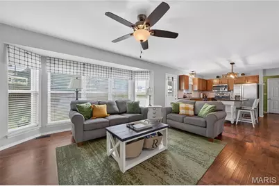 235 Royalltrail Lane, O'Fallon, MO 63368 - Photo 5