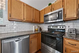 235 Royalltrail Ln, O'Fallon, MO 63368 - Photo 13