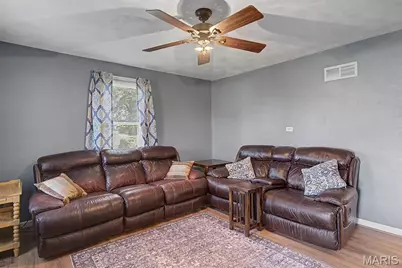 9284 Highway 61, Saint Genevieve, MO 63670 - Photo 17
