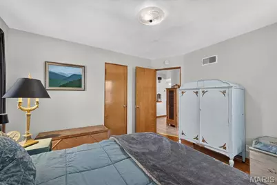 3152 Watson Road, Saint Louis, MO 63139 - Photo 21