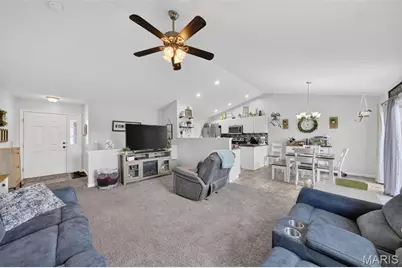 14 Cayden Roger Drive, Winfield, MO 63389 - Photo 17