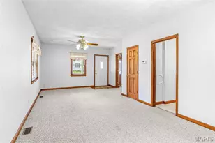354 N 5th St, Saint Genevieve, MO 63670 - Photo 17