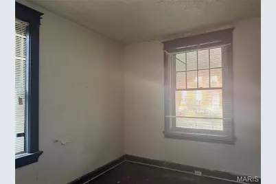3924 N 19th Street, Saint Louis, MO 63107 - Photo 7