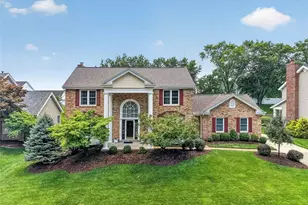 18126 Edgewood Circle, Wildwood, MO 63038 - Photo 3