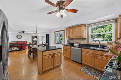 2600 Park Avenue, Saint Charles, MO 63301 - Photo 13