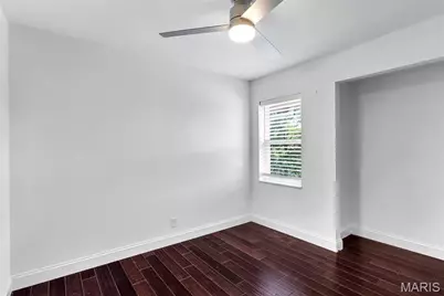 4422 Pegasus Dr, Oakville, MO 63129 - Photo 21
