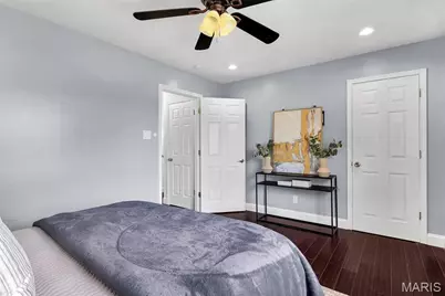 4422 Pegasus Dr, Oakville, MO 63129 - Photo 17