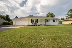 237 Farmers Ln, Lebanon, MO 65536 - Photo 3